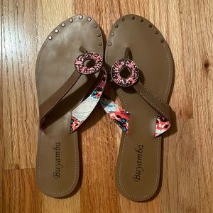 Size 10 leather flat sandal